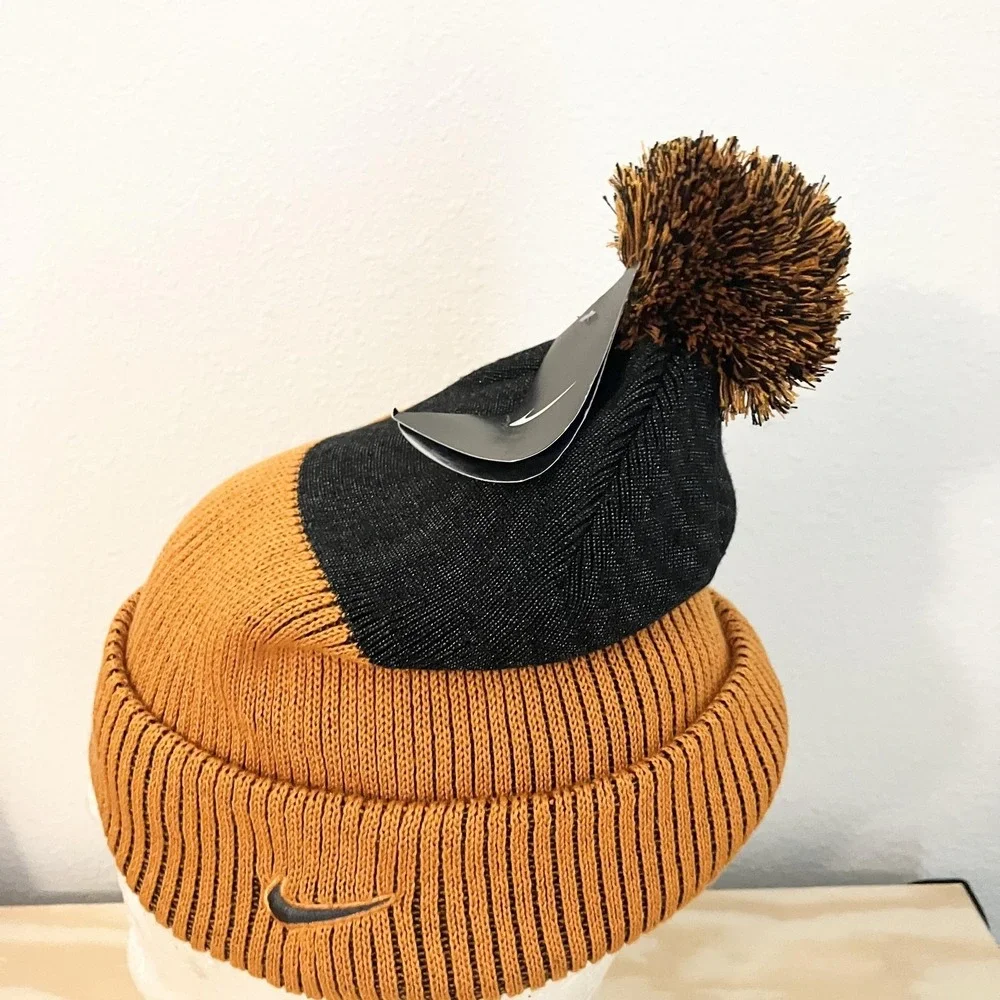 Tennessee Volunteers Nike Knit Beanie Hat Mens One Size Orange NCAA Football - Picture 3 of 8